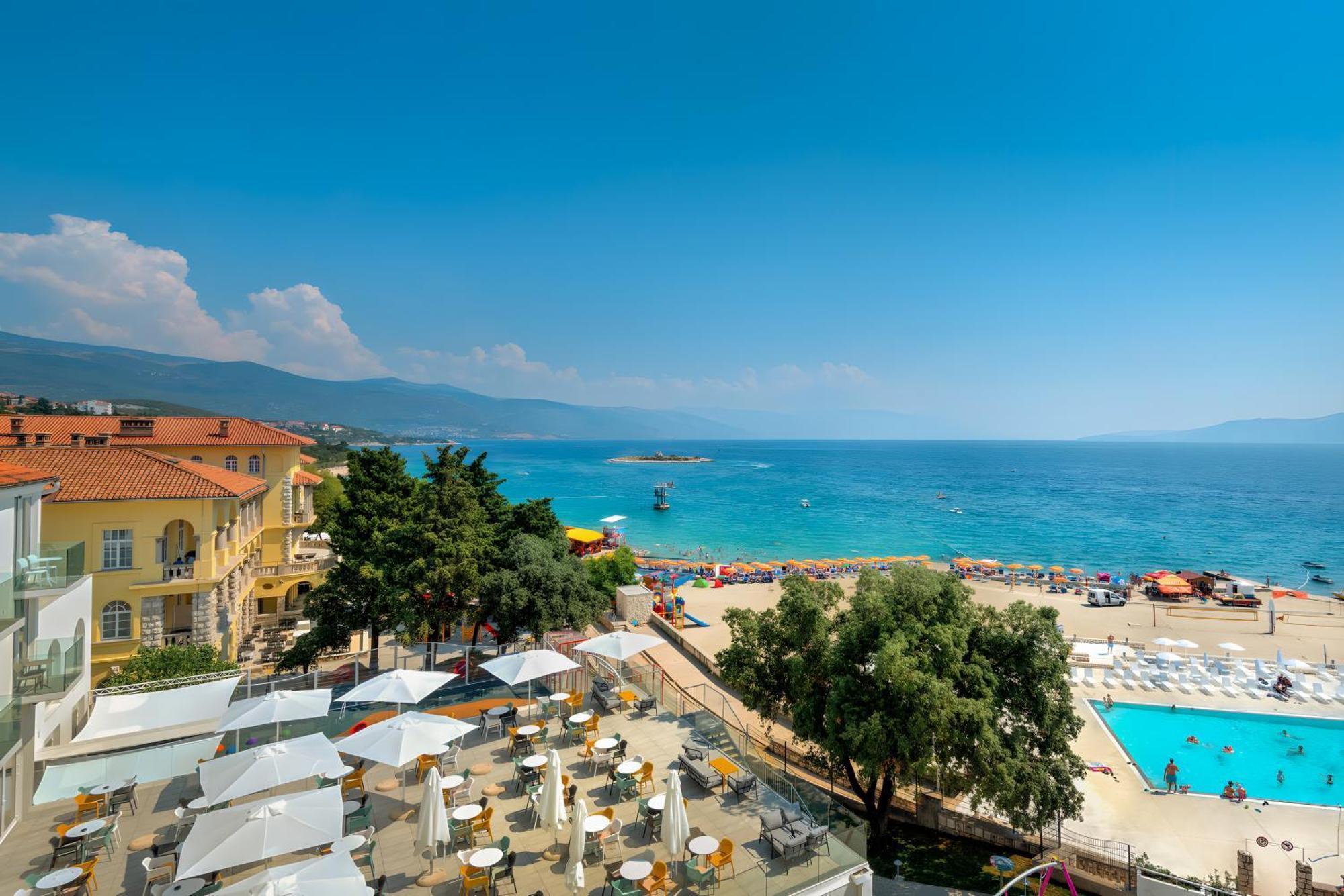 Aminess Vival Lisanj Family Hotel Novi Vinodolski Exterior photo